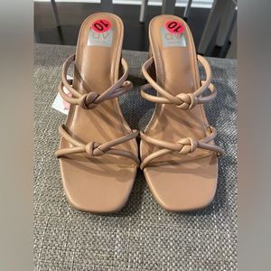 Dolce Vita Heels Size 10